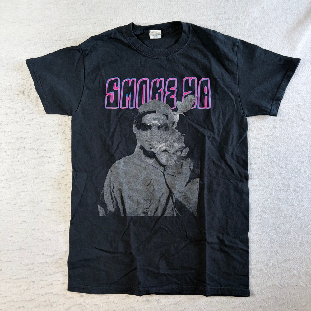 Gildan Smoke Sum Graphic T-Shirt Mens Small Black Short Sleeve Crew Neck